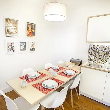 Historical City Center Apartment *