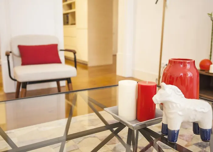 Historical City Center Apartment *